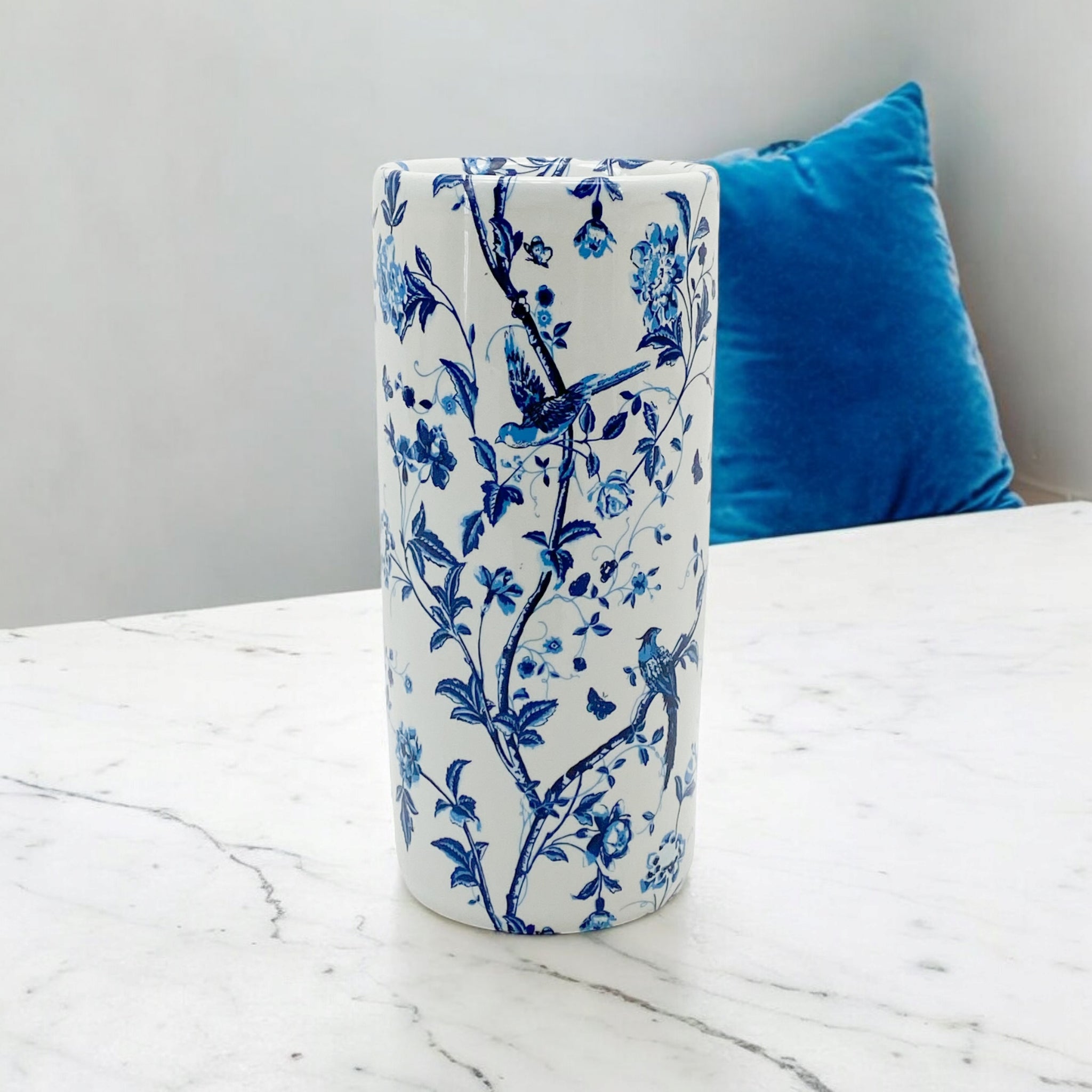 Classic Umbrella Stand Ceramic Round Tall Blue And White Pattern Design