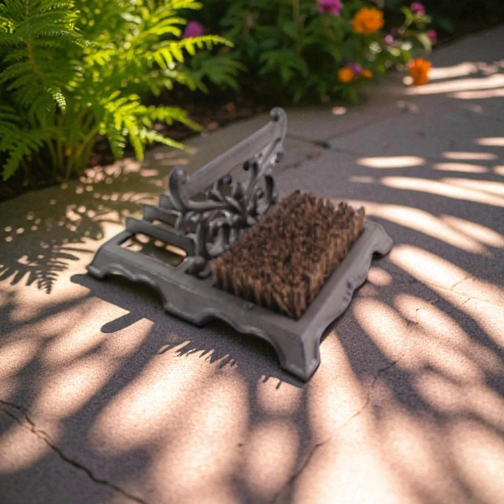 Heavy Duty Weatherproof Outdoor Cast Iron Boot Scraper Brush Decorative Classic