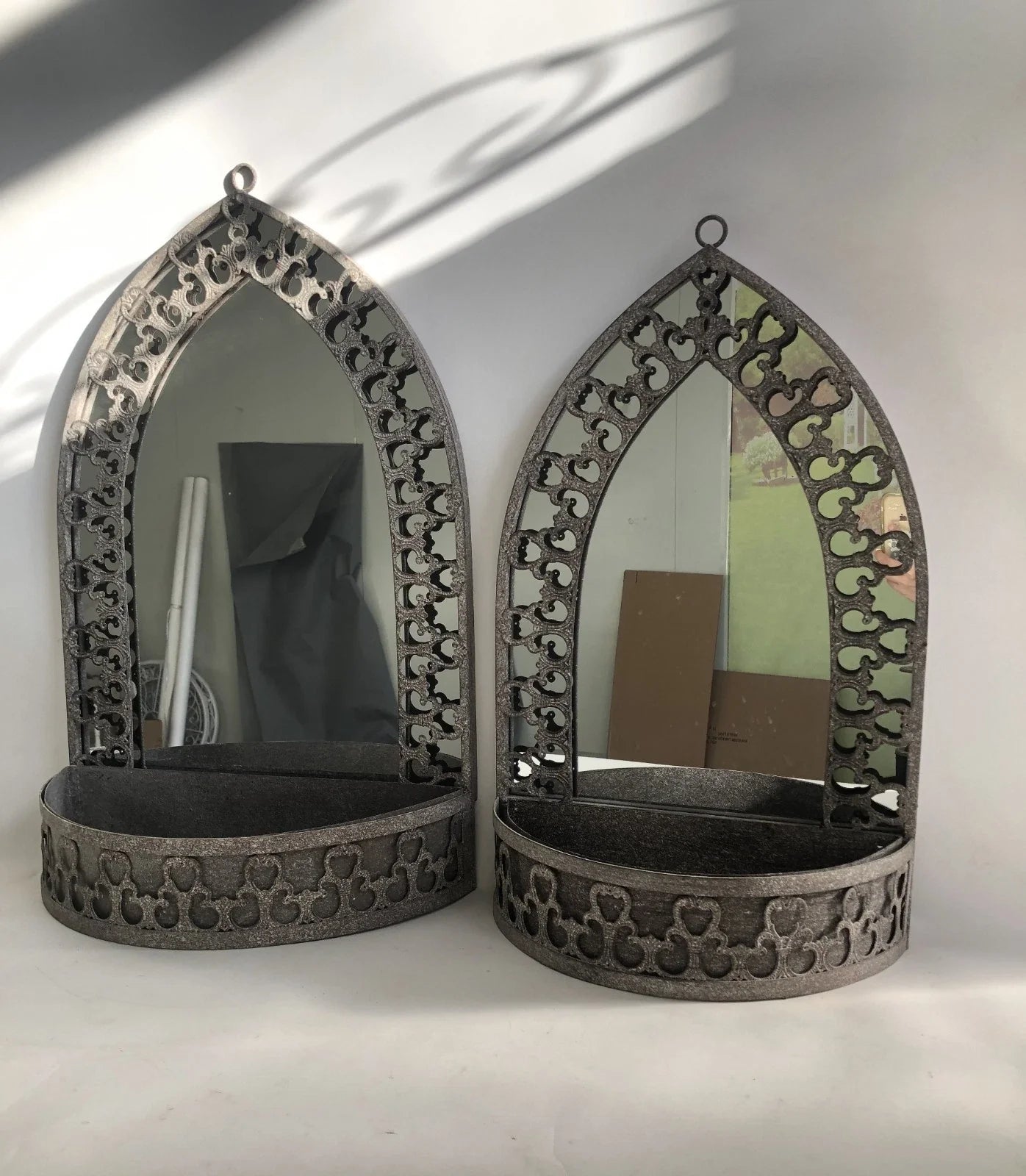 Set 2 Rusty Metal Wall Mirror Planter Plant Holder Vintage Style 70cm 62cm